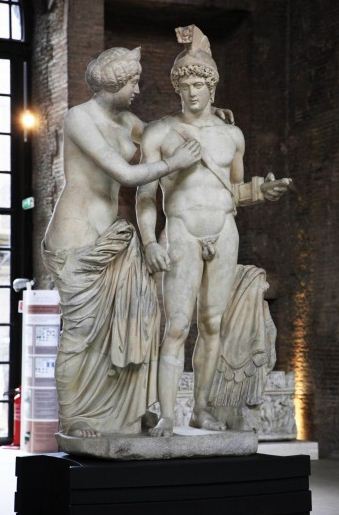 római szobor pénisz hogy az ösztrogének hogyan befolyásolják az erekciót