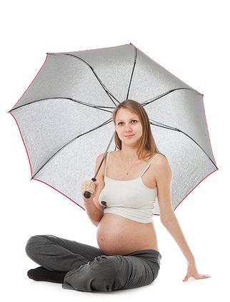 Hátfájás elleni tippek kismamáknak: terhesség alatti hátfájás esetén mit tehetünk?