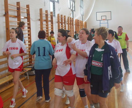 I. Tojás-Kupa női kézilabda 2011. 28
