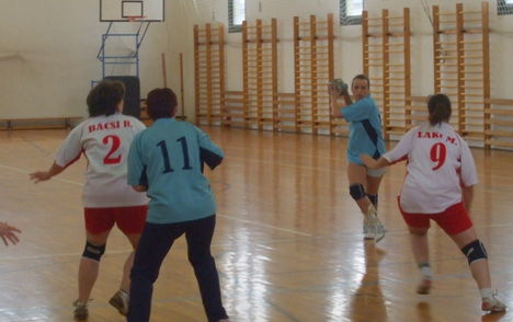 I. Tojás-Kupa női kézilabda 2011. 2