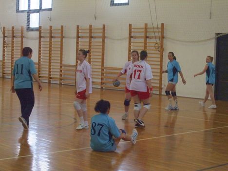 I. Tojás-Kupa női kézilabda 2011. 3