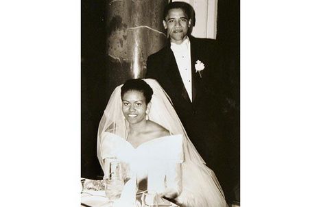 1992 októberében vette feleségül Michelle Robinson-t
