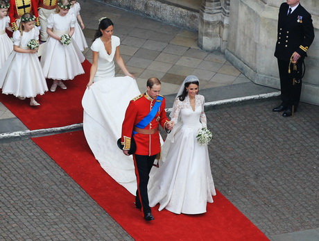 Kate Middleton ,esküvő,ruha 1