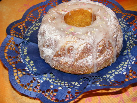 Joghurtos kuglóf0011