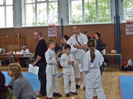 2011