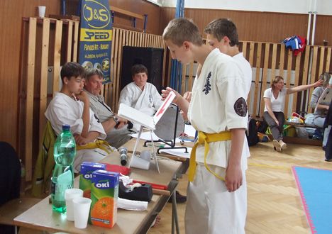 2011