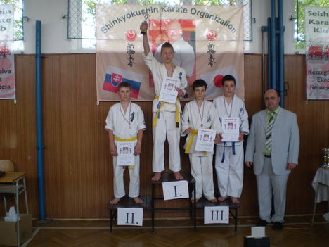 P1010058