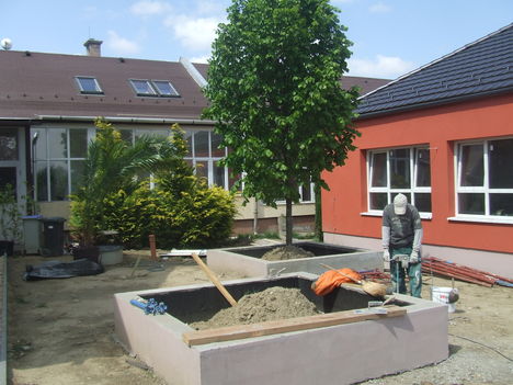Iskolabővítés - 2011-05-04 1