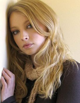 elisabeth-harnois-41601