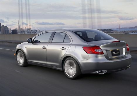 Suzuki Kizashi Sport szürke