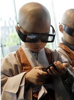 A jövő nemzedéke 3D-s szemüvegben