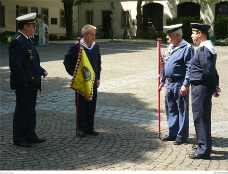 P1200885