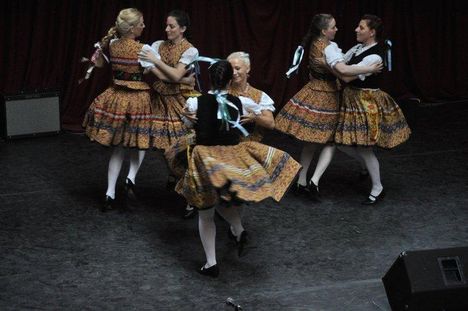 Majális  20