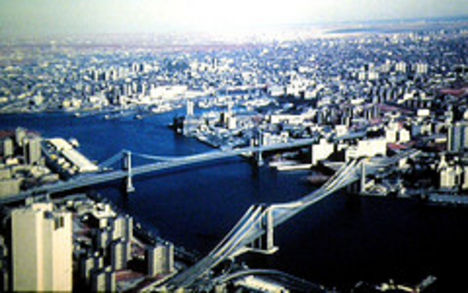 Brooklyn és Queens a WTC tetejéről