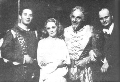 1947-es szegedi Rigolettó előadás után 