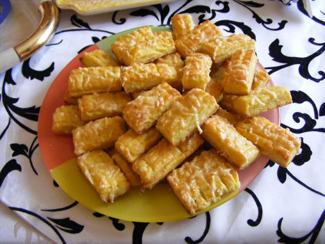 Sajtos rúd
