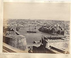 250px-Frith,_Francis_(1822-1898)_-_n__1968_-_Grand_Harbour_-_Malta