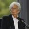 Christine Lagarde rosszalló pillantása