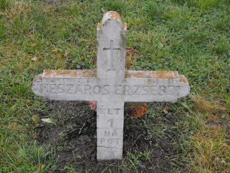 Temetői képek