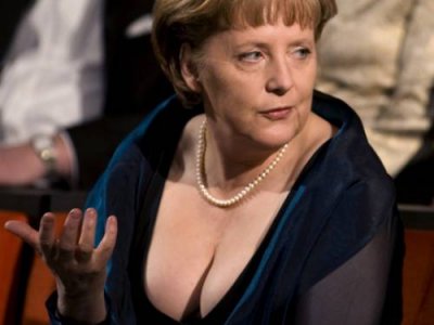 Angela Merkel a bombázó