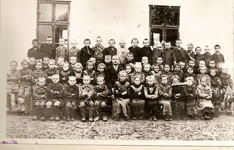 Egy iskolai csoport 1922