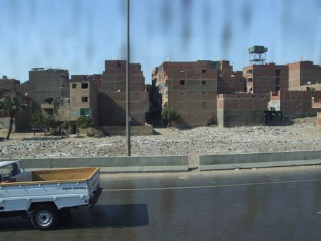 Ez is Kairó