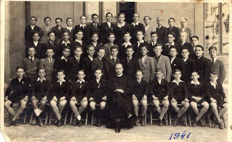 Iskolai csoportkép