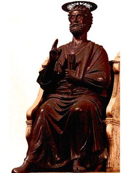 Fekete Péter apostol szobor Rómában