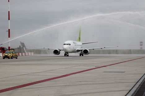Az első Air Baltic gép ünneplése