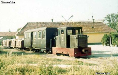 Kauvár Belsőmajor megállóhely 1975