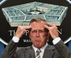 Rumsfeld lehülyéz