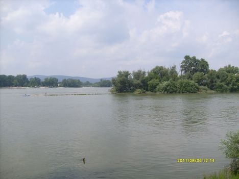 Duna Zebegénynél  