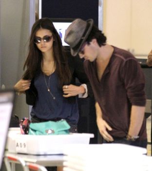 Lax Airport 2011.August.8 22