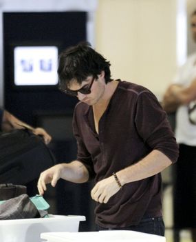 Lax Airport 2011.August.8 8