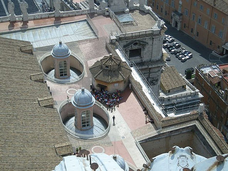 A S Pietro tetején