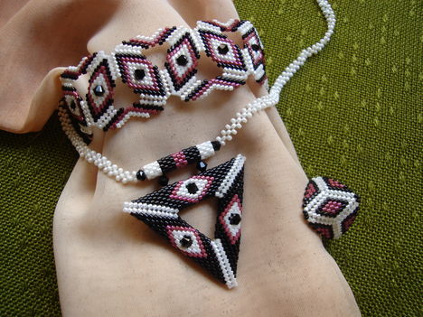 Serpentine szett1
