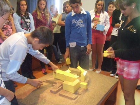 Pannonhalmán ... 14