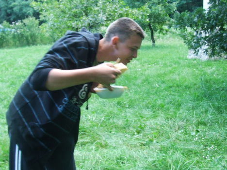 Vadalmáson ... 1
