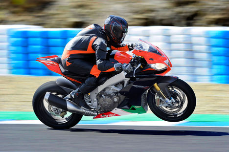 Aprilia RSV4 Factory APRC SE