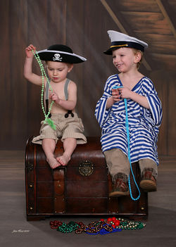 unokáim a kalózok