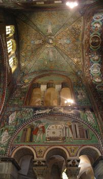 Basilica San Vitale (Ravenna)3