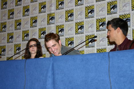 2011July 21 - Comic Con Press Conference 13