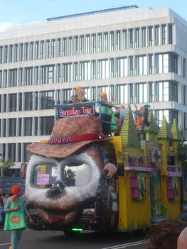 Tenerifei karnevál 99