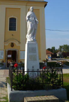 Lipót, Mária szobor, 2011. október 04.-én