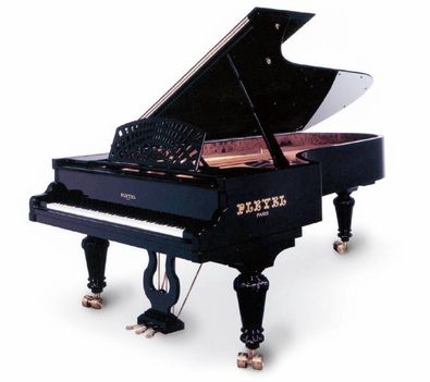a híres p280-as pleyel zongora