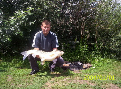 2007.aug,pátkai horgásztó,8,30kg
