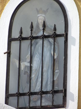 Mária szobor a tornyon