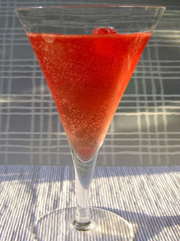rasberry-champagne-cocktail