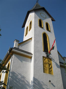 Katolikus templom (Lakitelek)