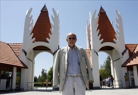 csokr rosza kihugomnak tilos elvíní 17